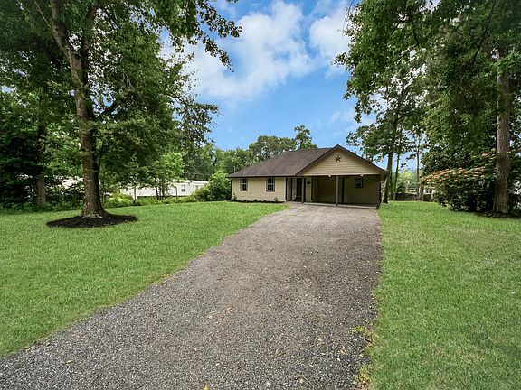 3rd image of 17820 McDonald Ct