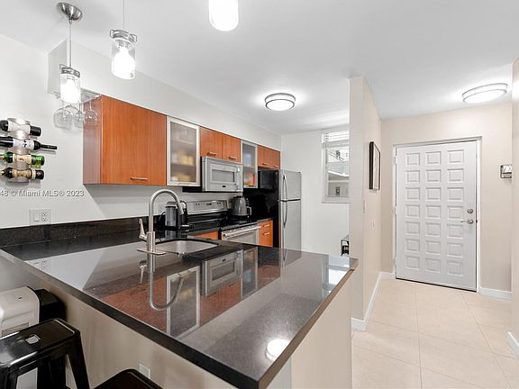 4th image of 777 NE 62nd St APT C201