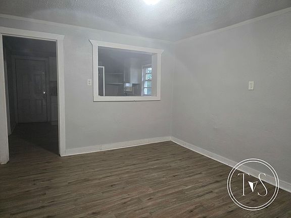 5th image of 17 Dutton St