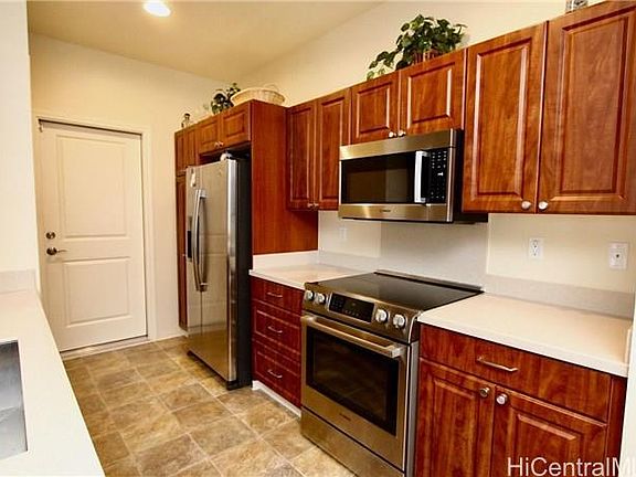 3rd image of 91-6221 Kapolei Pkwy Unit 220