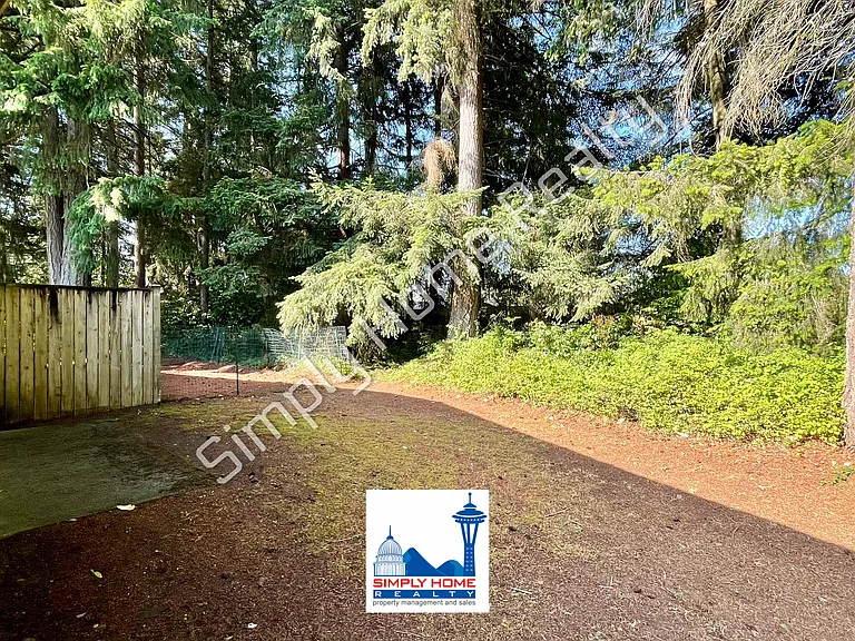 3 bed, 2.0 bath, 1234 sqft, $2,650 — Photo 21