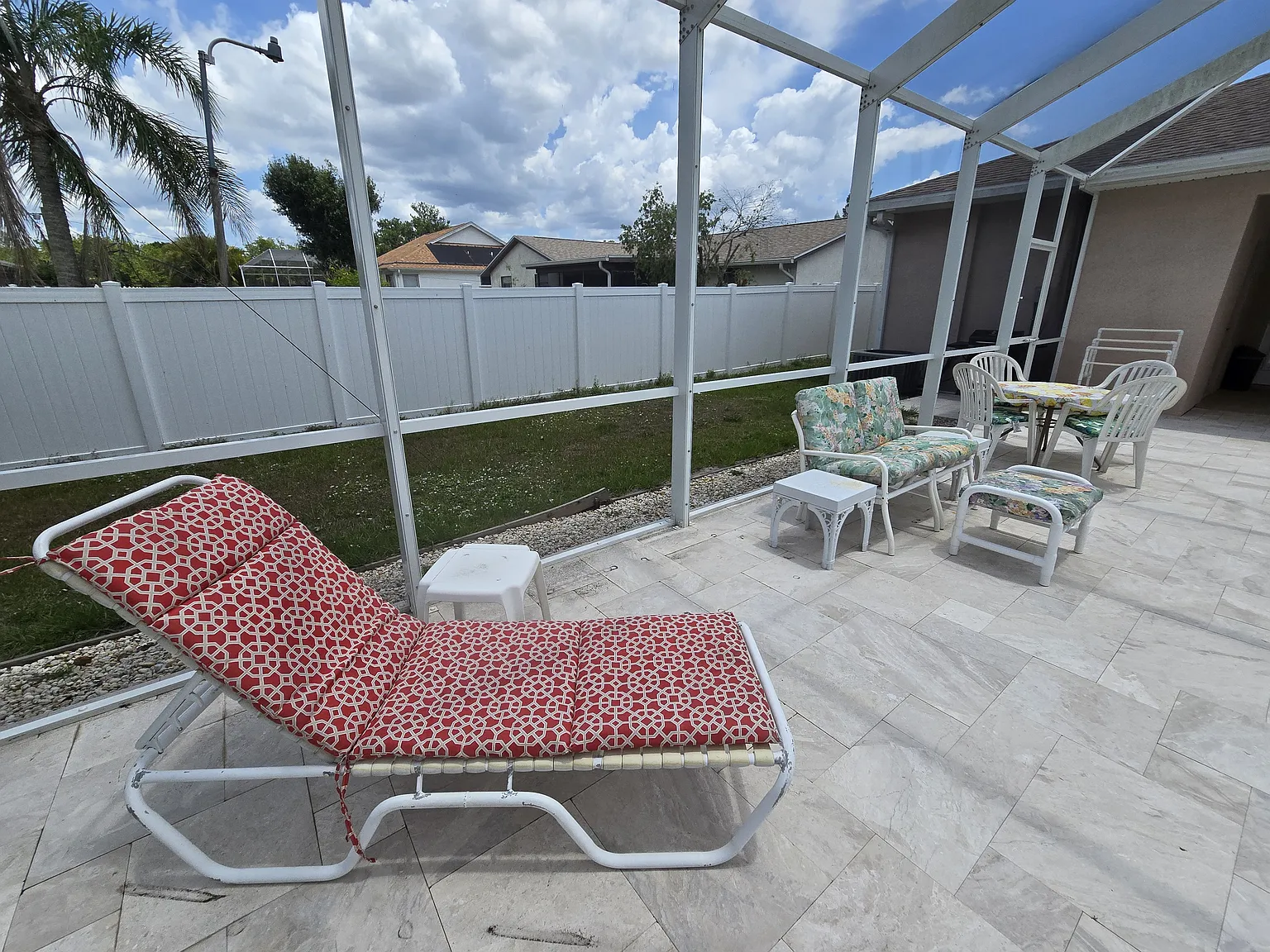 3 bed, 2.5 bath, 1350 sqft, $3,000 — Photo 2