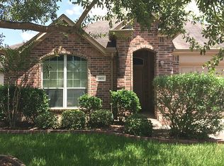 2803 Edgewick Elm St, Fresno, TX 77545