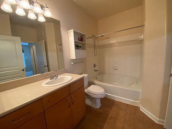 4th image of 8290 Gate Pkwy W Unit 705