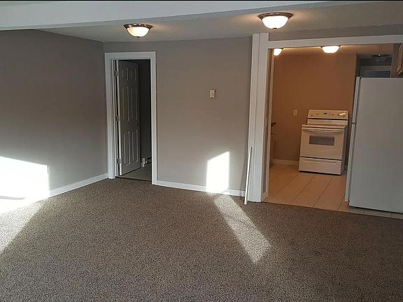 3rd image of 8210 E 6th St APT 4