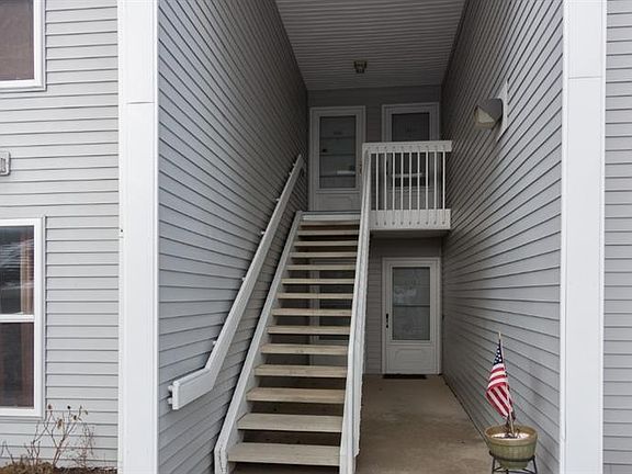 2nd image of 1644 Weatherstone Dr