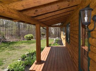 104 Blueberry Ln, Tiverton, RI 02878