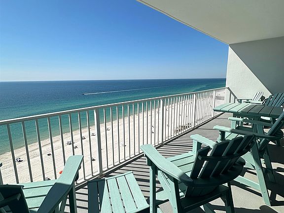 3rd image of 455 E Beach Blvd Unit 1407