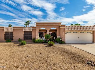 815 E Coral Gables Dr, Phoenix, AZ 85022