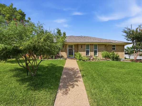 3506 Valley View Ln, Garland, TX 75043