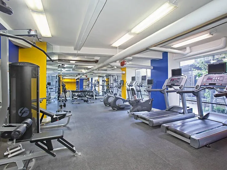 230 Riverside Dr #16L — Photo 6