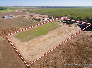 8111 Maxwell Ln, Dixon, CA 95620