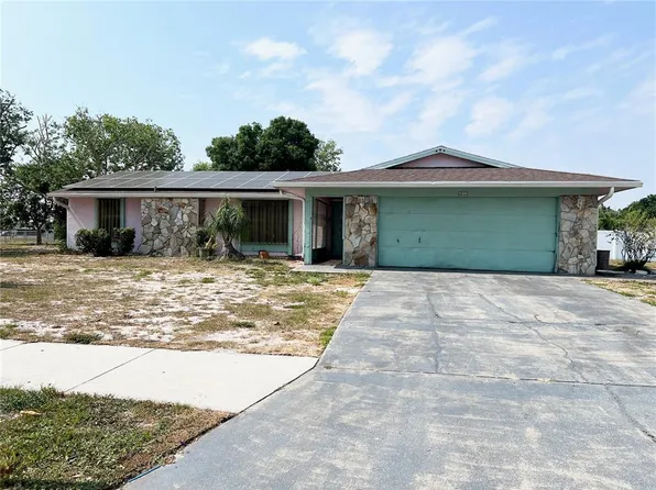 3115 Lockwood Meadows Blvd, Sarasota, FL 34234