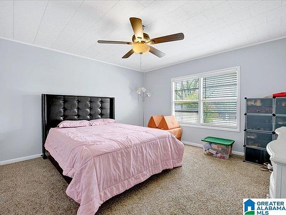 3rd image of 1222 Hudson Ave