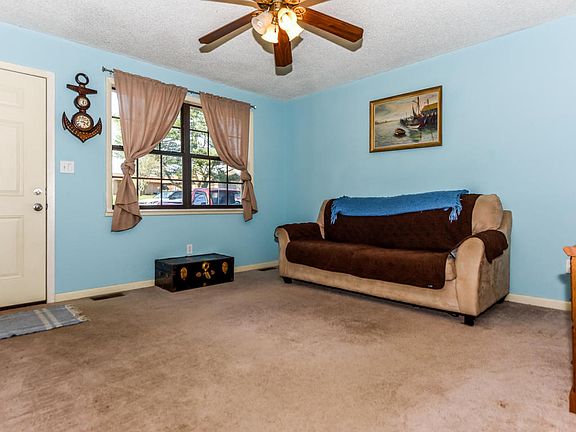 2nd image of 3110 Valemont Dr