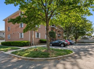 18 John St APT 1C, Bloomfield, NJ 07003