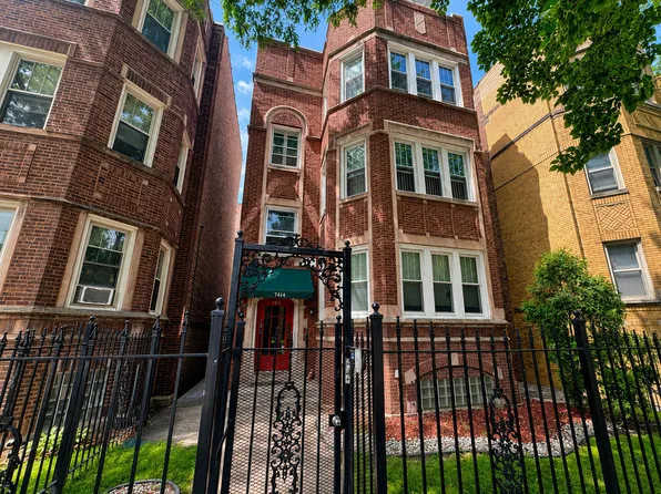 7414 S Chappel Ave, Chicago, IL 60649