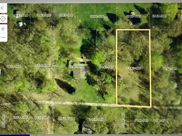 352/353 Saint Clair Blvd, Algonac, MI 48001
