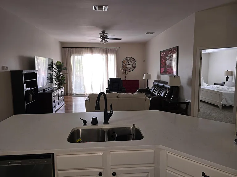 1652 Redstone Ct — Photo 16