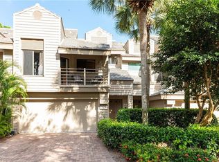 27133 Oakwood Lake Dr, Bonita Springs, FL 34134