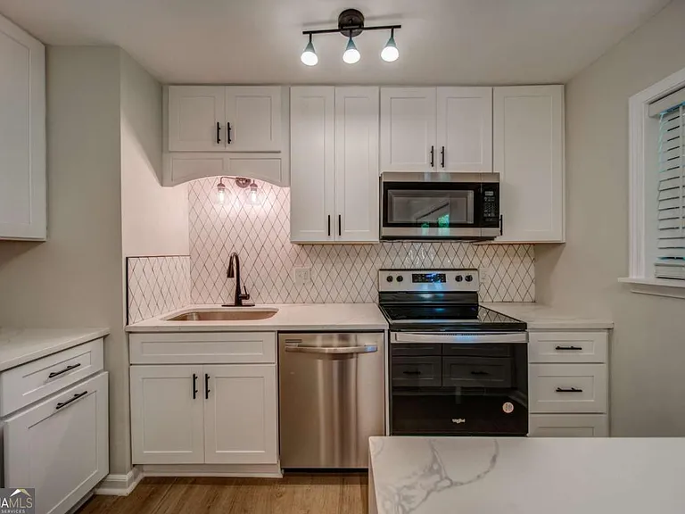 4734 N Springs Rd NW — Photo 12