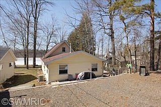 2nd image of 8741 Lincoln Lake Ave NE