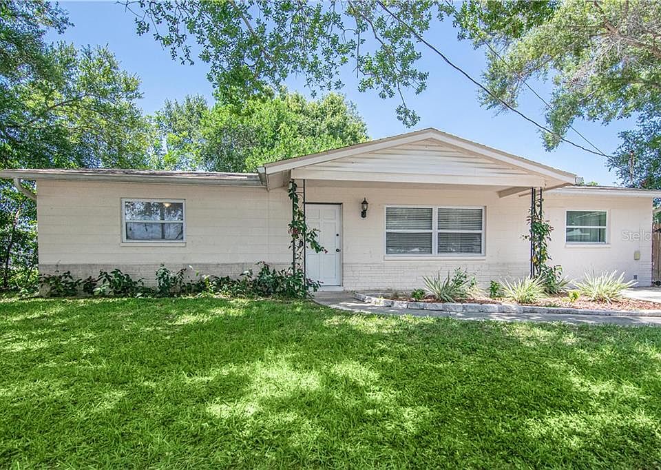 1st image of 1220 Balboa Cir