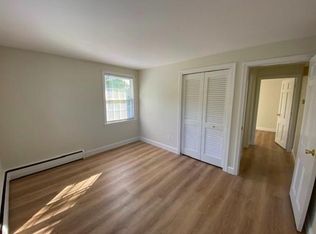 37 Holten St APT 11, Danvers, MA 01923