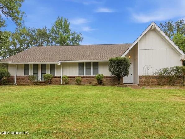 103 Plum Tree Rd, Brandon, MS 39047