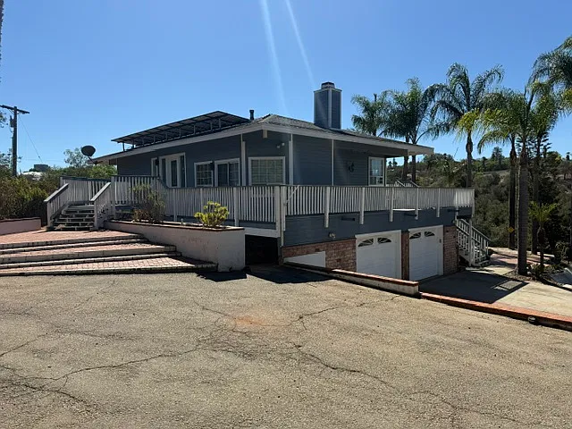 3 bed, 2.5 bath, 2287 sqft, $4,050 — Photo 4