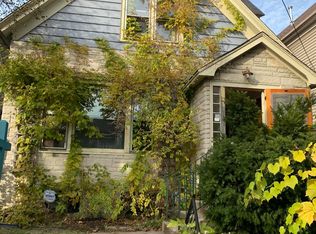 924 E Chambers St, Milwaukee, WI 53212