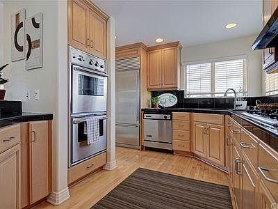 4th image of 241 Culper Ct