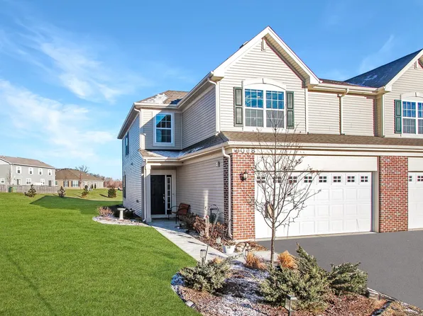 8506 Stillwater Rd, Wonder Lake, IL 60097