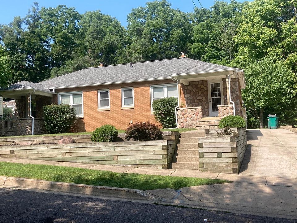 Front of Duplex