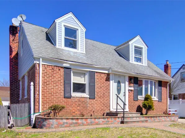 705 Macon, Uniondale, NY 11553