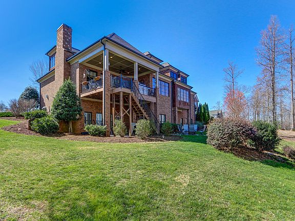 2nd image of 6304 Poplar Forest Dr