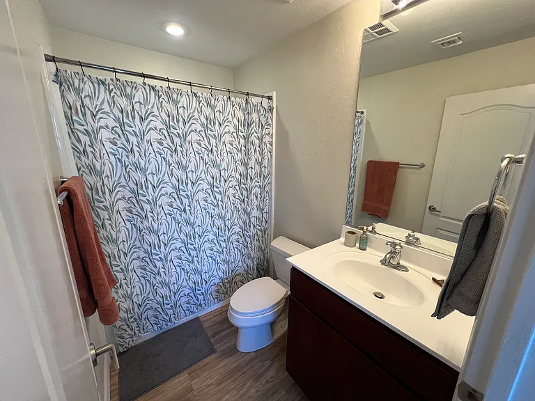 17 W Vernon Ave #21 — Photo 3