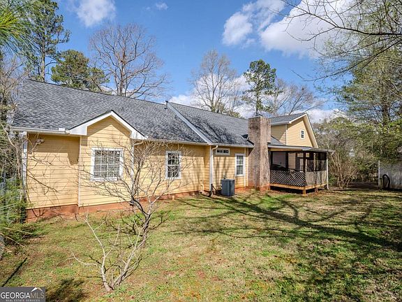 5th image of 4050 Old Fairburn Rd