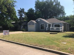 1103 NW 16th St, Lawton, OK 73507
