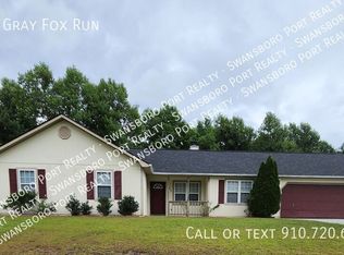 223 Gray Fox Run, Hubert, NC 28539