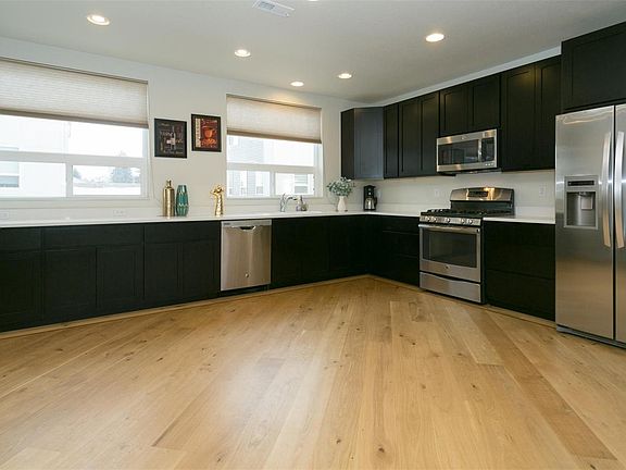4th image of 5630 W 38th Ave Unit B
