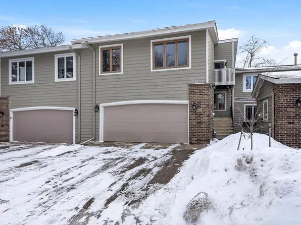 6769 W 82nd St, Bloomington, MN 55438