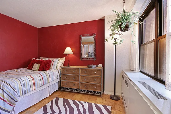 Sold by Corcoran | media 20