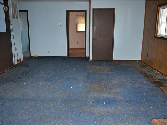 5th image of 12452 National Dr