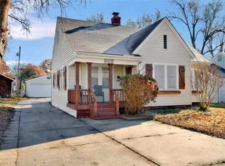 808 S Volutsia Ave, Wichita, KS 67211