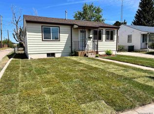2516 E 15th St, Cheyenne, WY 82001