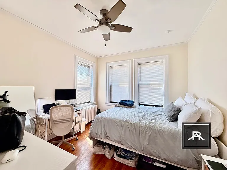 20 Park Vale Ave #11 — Photo 6