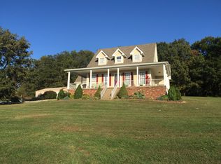 165 River Rd, New Haven, KY 40051