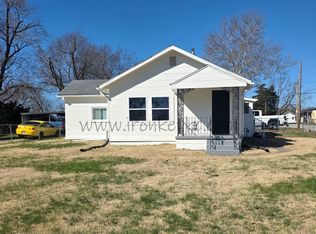 610 N Frandsen Rd, Independence, MO 64050