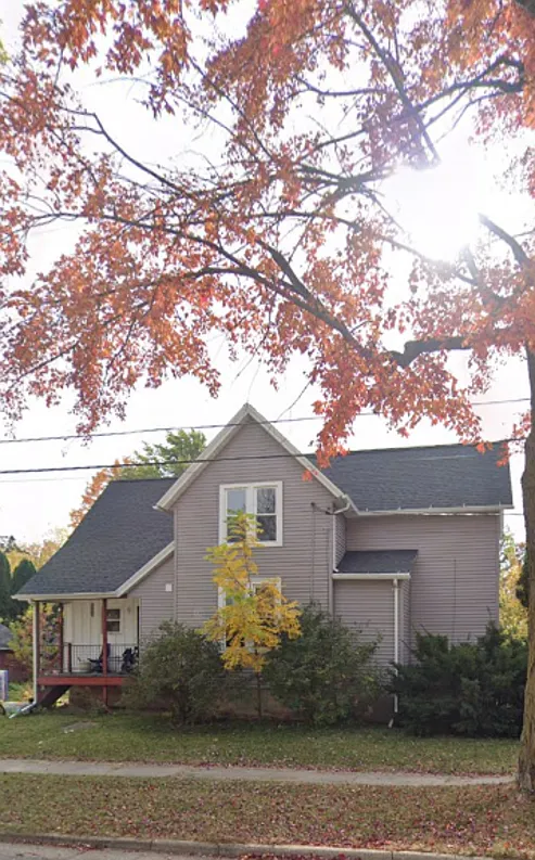 2 bed, 1.0 bath, $1,349 — Photo 1